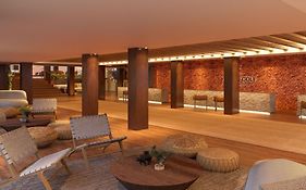 Yacht & Golf Club Paraguayo, A Tribute Portfolio Resort